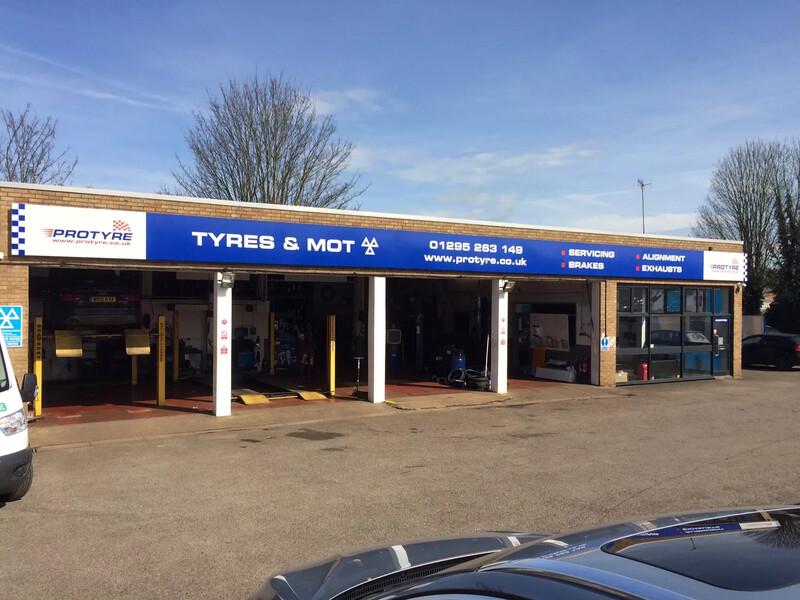 Tyres Banbury | Book MOT & Car Service | Protyre