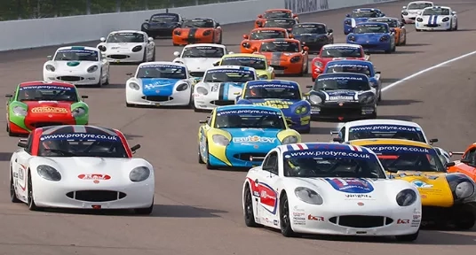 Next stop for Ginetta GT5 Challenge – Oulton Park!