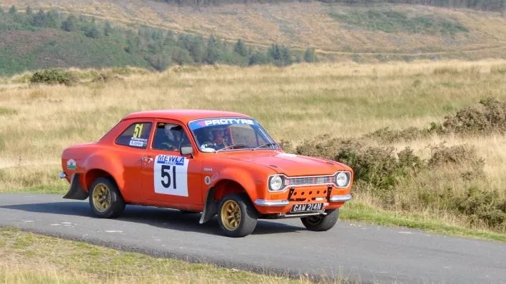 Orange is the in-vogue colour in Historic rallying!