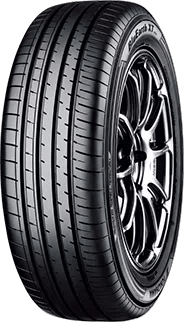 Yokohama BluEarth XT AE61 225/60R18 100H SUV Tire