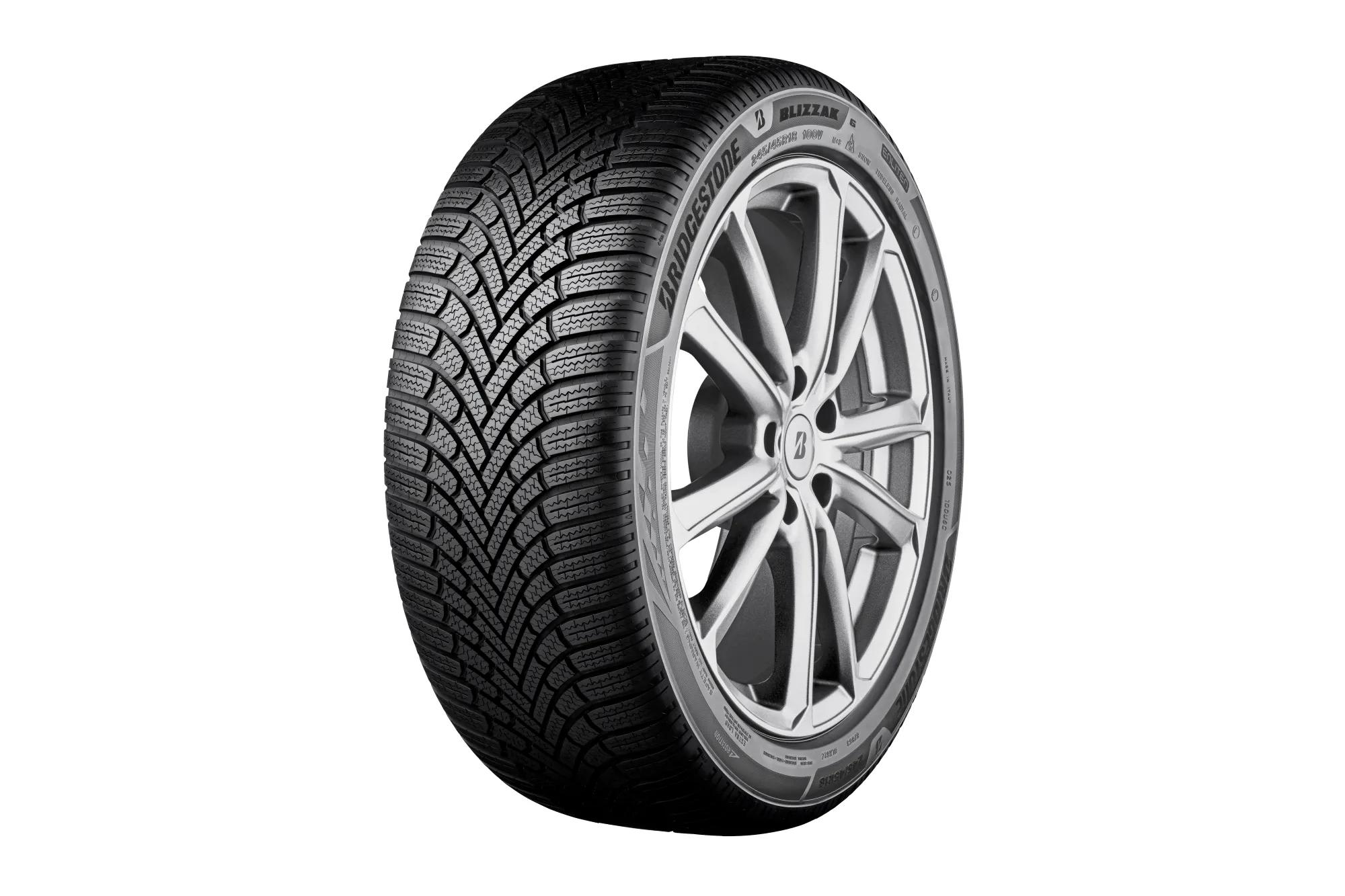 Bridgestone Blizzak 6 Winter Tyre 325/35R22 114W XL
