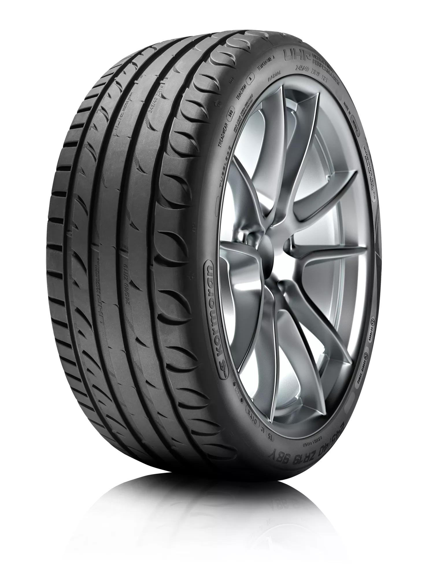 205/55R17 Kormoran UHP 95V Tyre